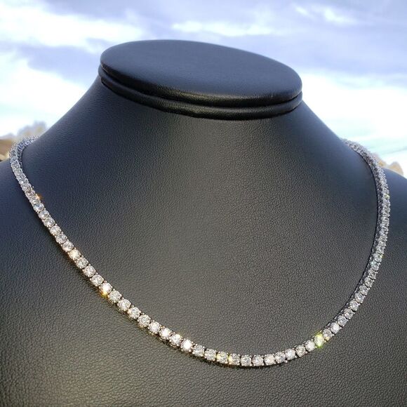 Simulated Diamond tennis chain  - Picture 1 of 4